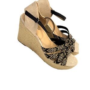 Lucky Brand Tribal Print Strappy Wedge Sandals w/ Buckle Sz 7.5 EUC